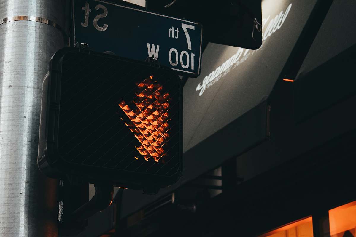 traffic light stop stoplight signage los angeles